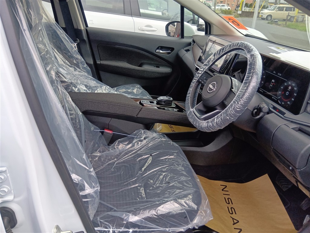 NISSAN AURA 2024