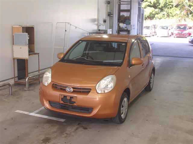 DAIHATSU BOON 2010
