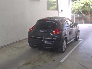 NISSAN JUKE 2011