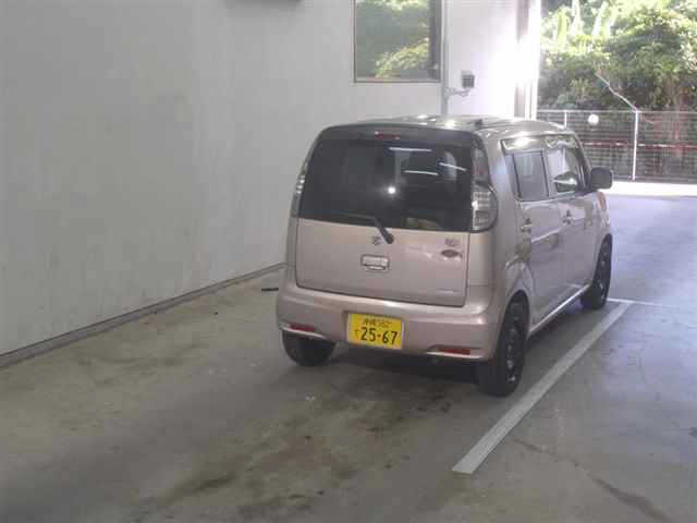 SUZUKI MRWAGON 2013