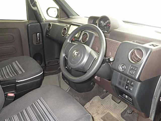 TOYOTA SPADE 2015
