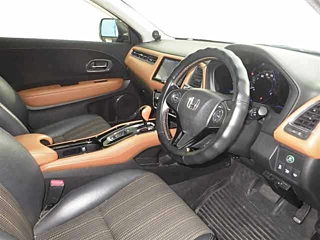 HONDA VEZEL 2015