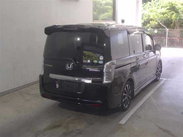HONDA STEP WAGON 2014