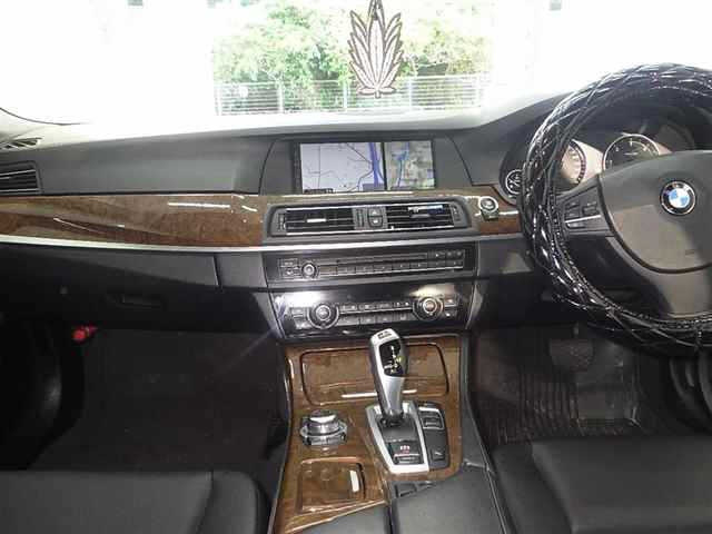 BMW 5 SERIES 2013