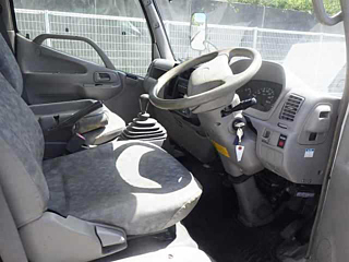 TOYOTA DYNA 2012