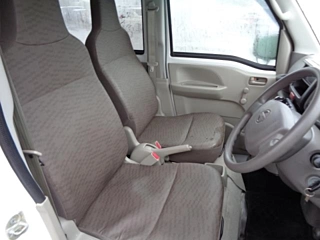 NISSAN CLIPPER VAN 2021