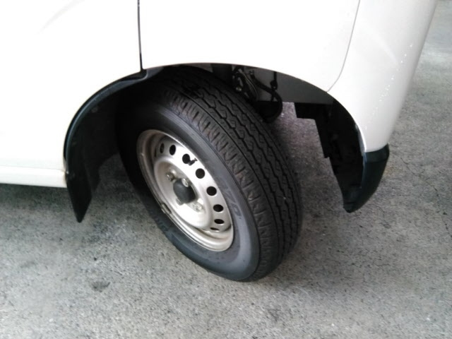 DAIHATSU HIJET VAN 2022