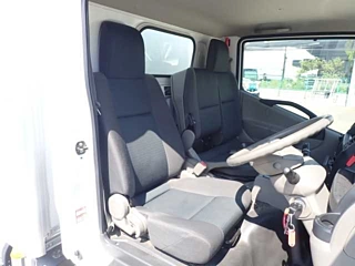 NISSAN ATLAS 2019