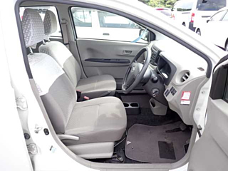DAIHATSU MIRA E S 2014
