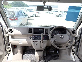 NISSAN CLIPPER VAN 2015