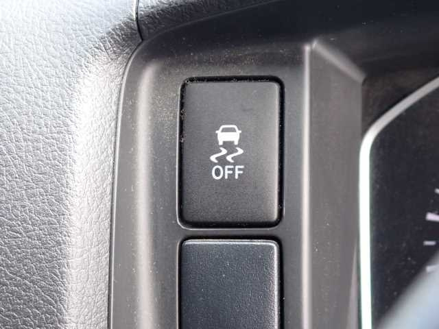 TOYOTA HIACE VAN 2020