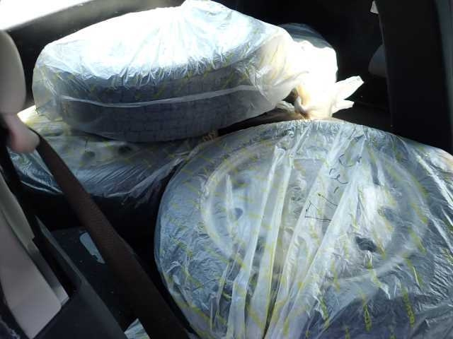 TOYOTA COROLLA FIELDER 2016