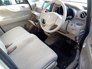 HONDA N BOX 2017