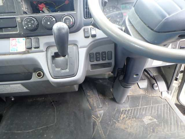 MITSUBISHI CANTER 2013