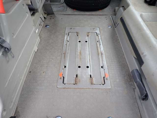 NISSAN CARAVAN BUS 2008