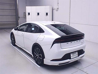 TOYOTA PRIUS 2023