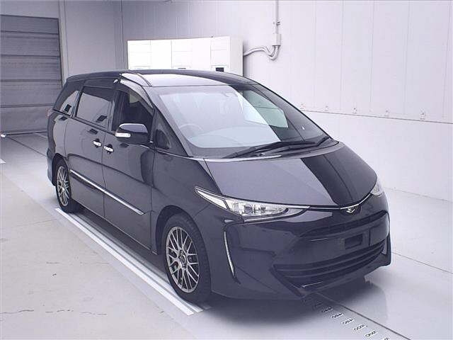 TOYOTA ESTIMA 2017