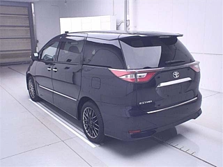TOYOTA ESTIMA 2017