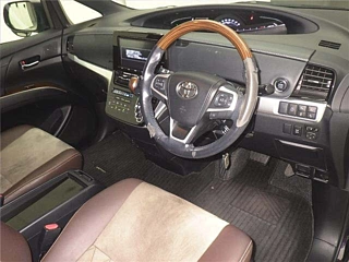 TOYOTA ESTIMA 2017