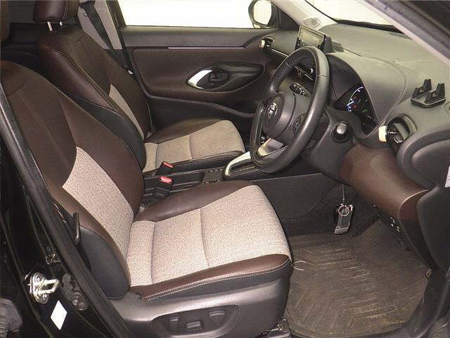 TOYOTA YARIS CROSS 2021