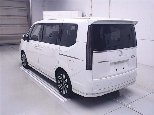 HONDA STEP WAGON 2022