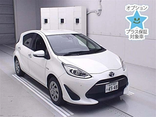 TOYOTA AQUA 2019