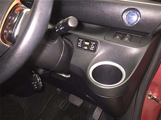 TOYOTA SIENTA 2016