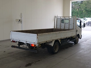 NISSAN ATLAS 2008