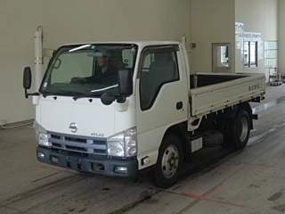 NISSAN ATLAS 2010