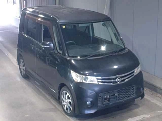 NISSAN ROOX 2010
