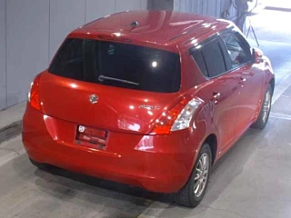 SUZUKI SWIFT 2011