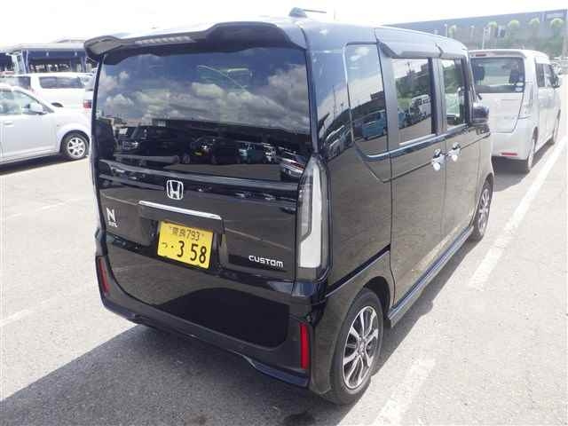 HONDA N BOX 2024