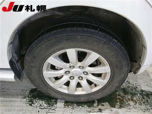 MITSUBISHI PAJERO 2011