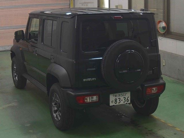 SUZUKI JIMNY NOMADE 2025