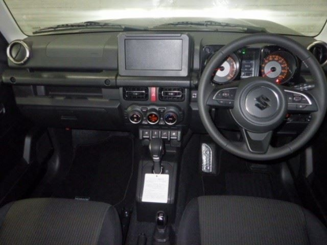 SUZUKI JIMNY NOMADE 2025