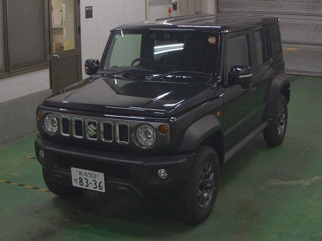 SUZUKI JIMNY NOMADE 2025