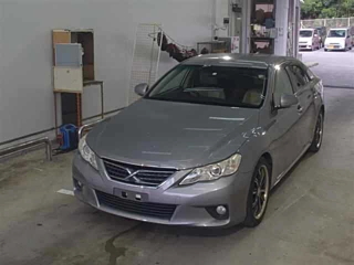 TOYOTA MARK X 2010