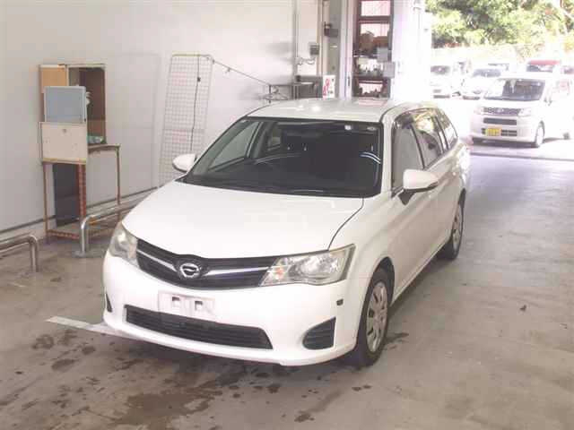 TOYOTA COROLLA FIELDER 2013