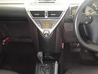 TOYOTA IQ 2009