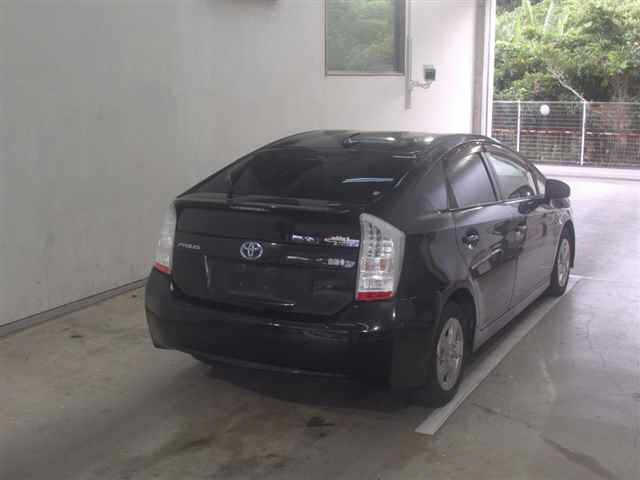 TOYOTA PRIUS 2010