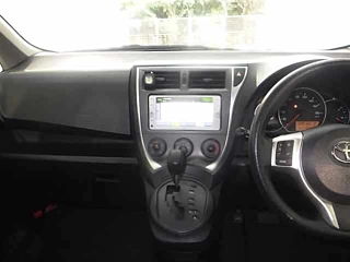 TOYOTA RACTIS 2013