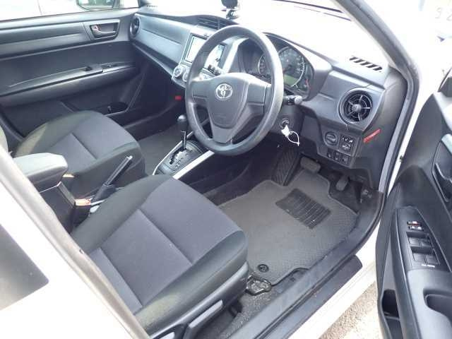 TOYOTA COROLLA FIELDER 2018