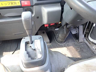 ISUZU ELF 2015