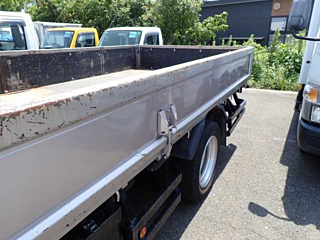 MITSUBISHI CANTER 2021