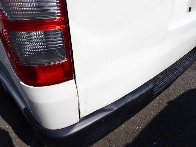 TOYOTA HIACE VAN 2016