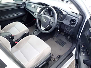 TOYOTA COROLLA AXIO 2016