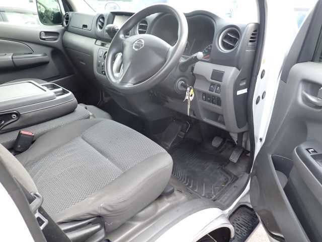 NISSAN CARAVAN VAN 2017