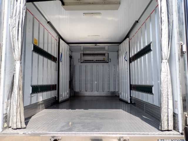 MITSUBISHI CANTER 2018