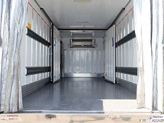 MITSUBISHI CANTER 2018