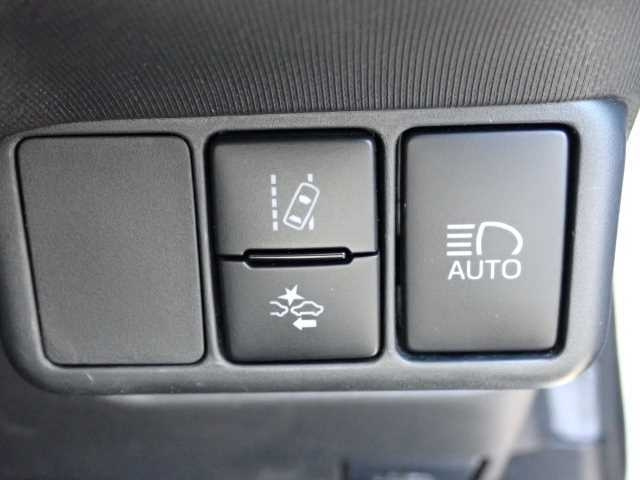 TOYOTA AQUA 2019